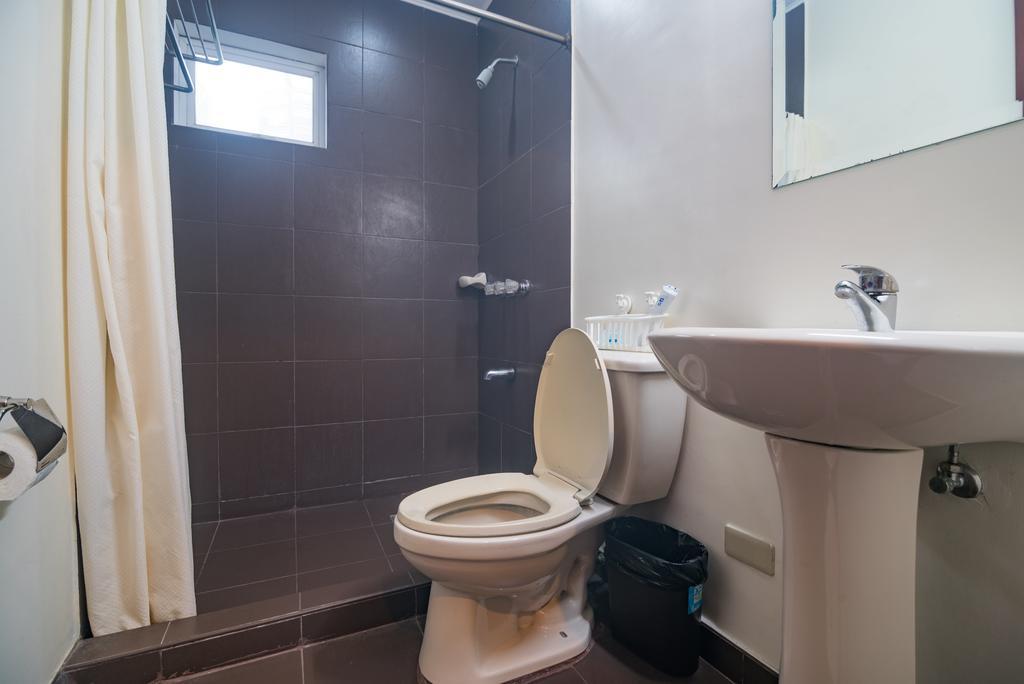 Oftana Suites Mandaue City Luaran gambar