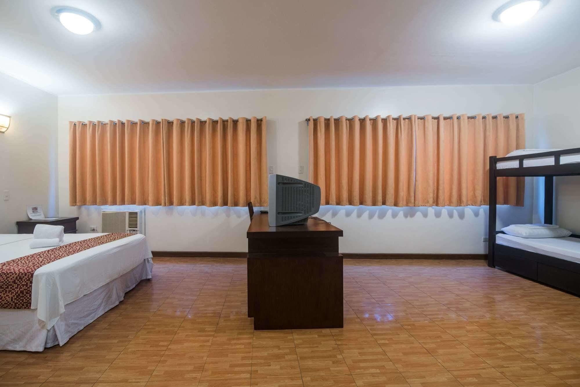 Oftana Suites Mandaue City Luaran gambar