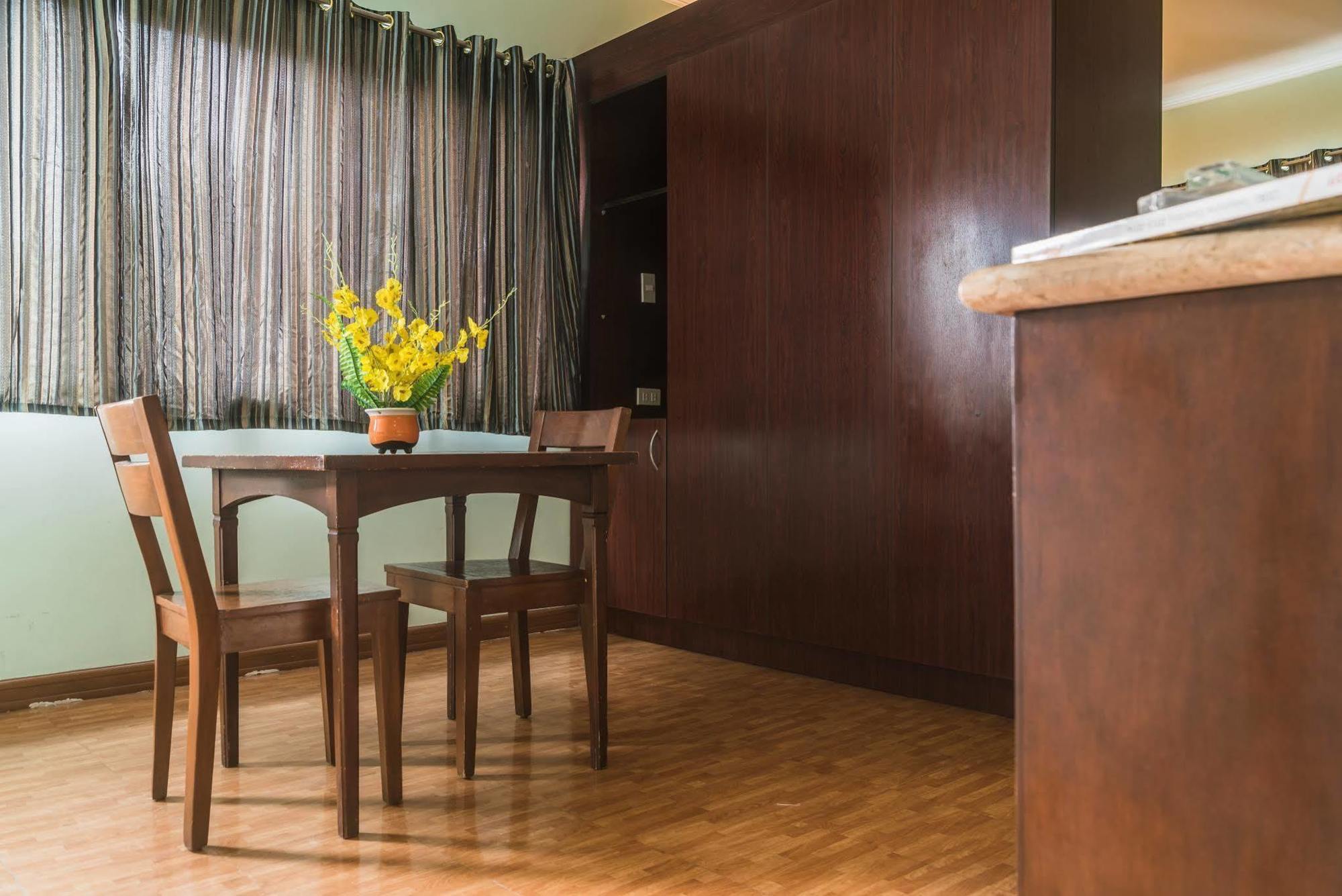 Oftana Suites Mandaue City Luaran gambar