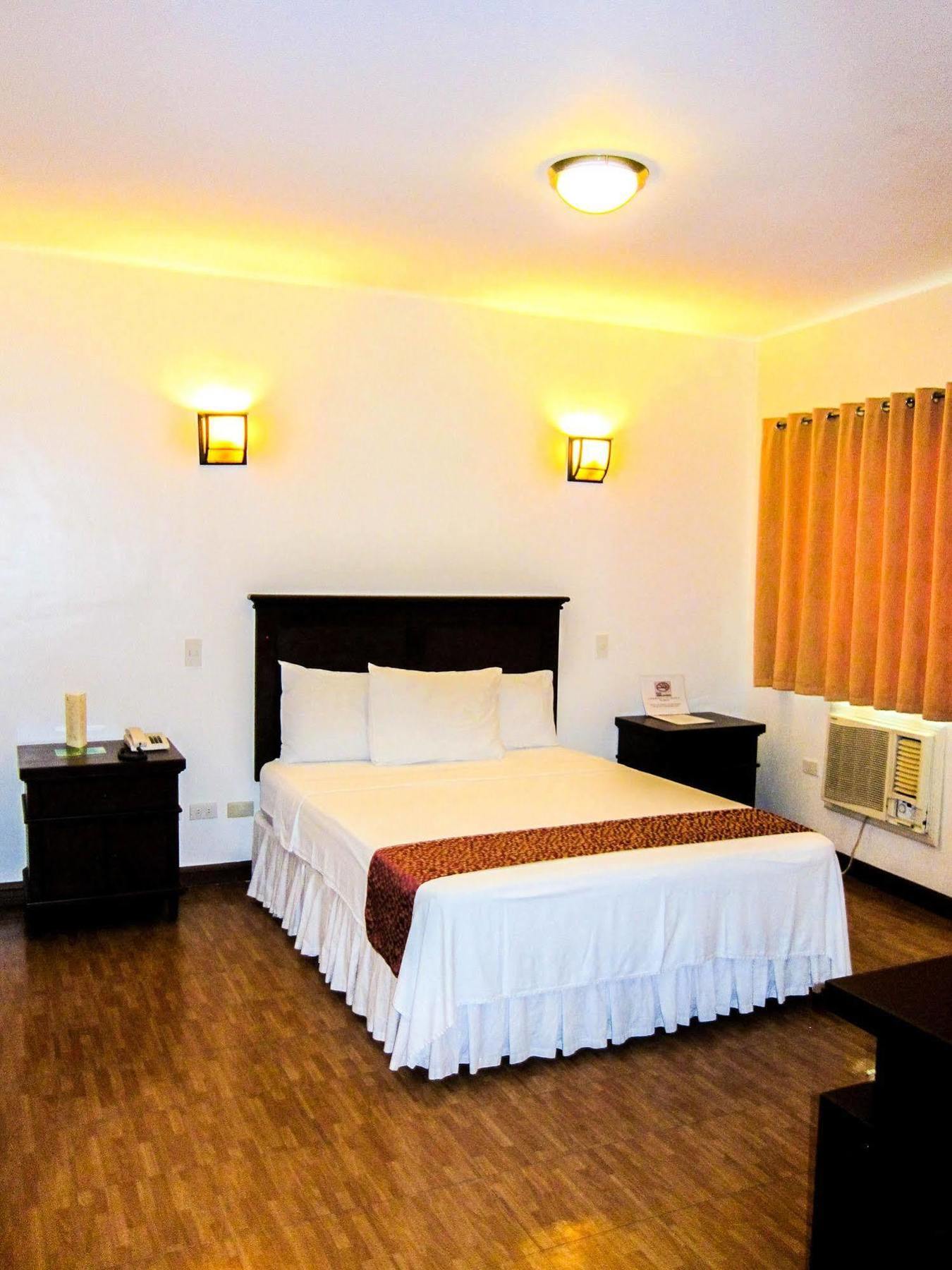 Oftana Suites Mandaue City Luaran gambar