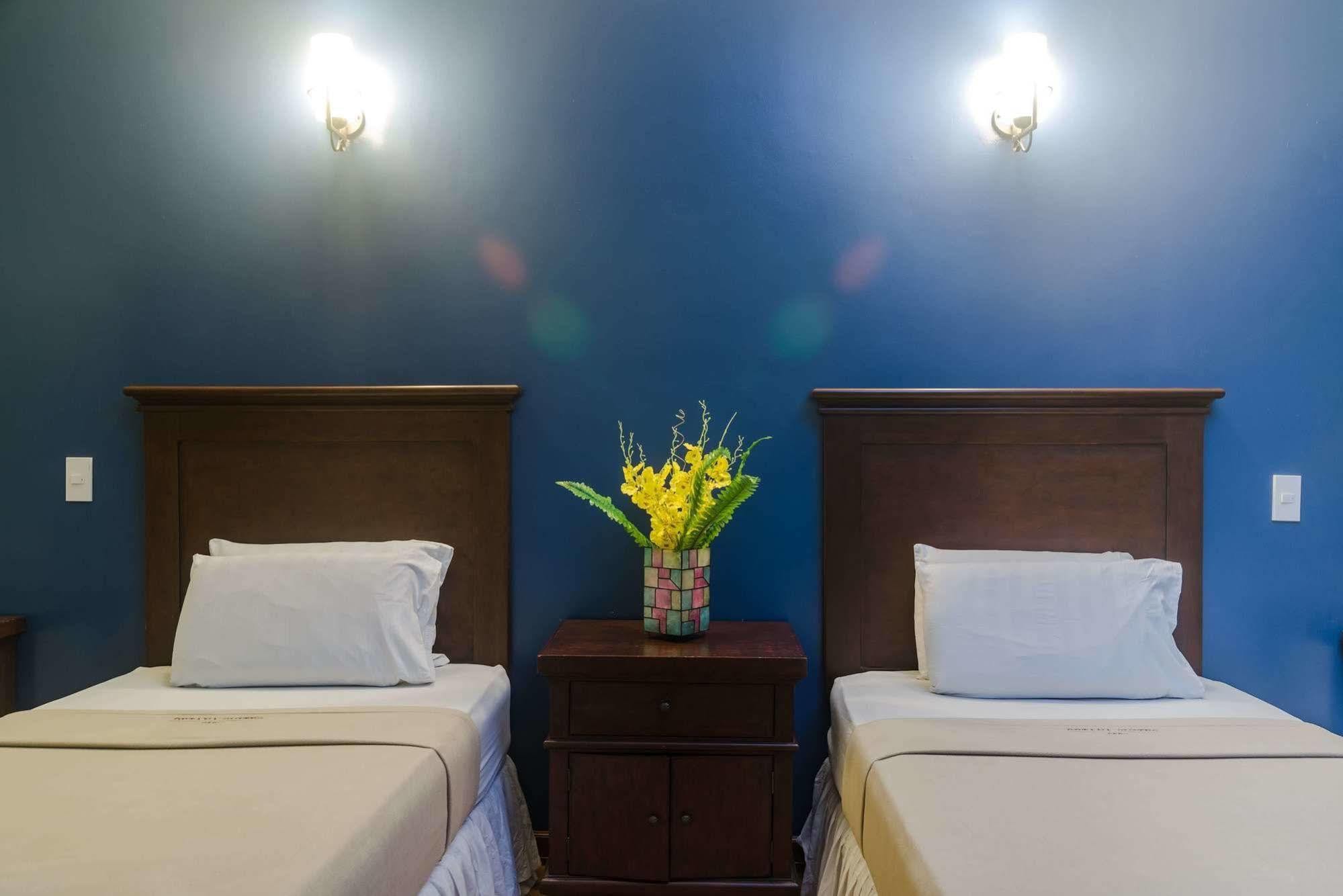 Oftana Suites Mandaue City Luaran gambar