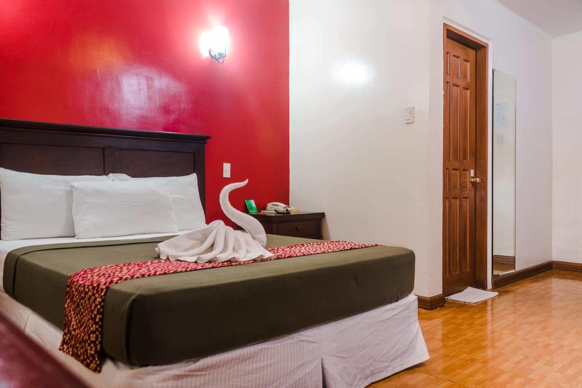 Oftana Suites Mandaue City Luaran gambar