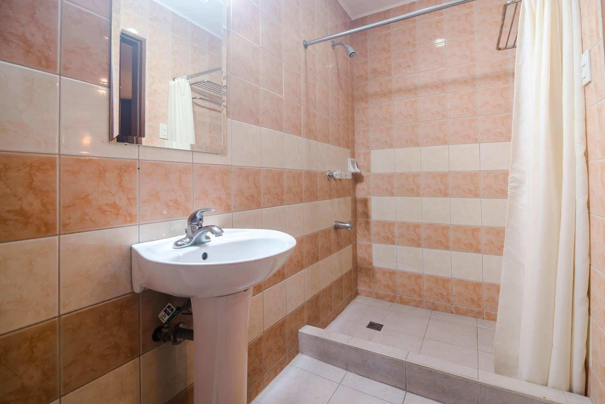 Oftana Suites Mandaue City Luaran gambar
